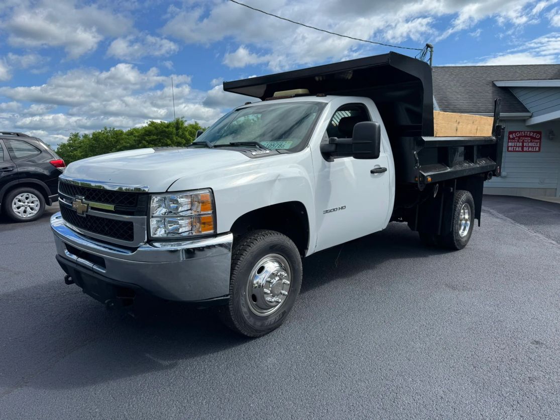 chevrolet silverado 3500 chassis cab 2011 1GB3KZCG6BF219831 image